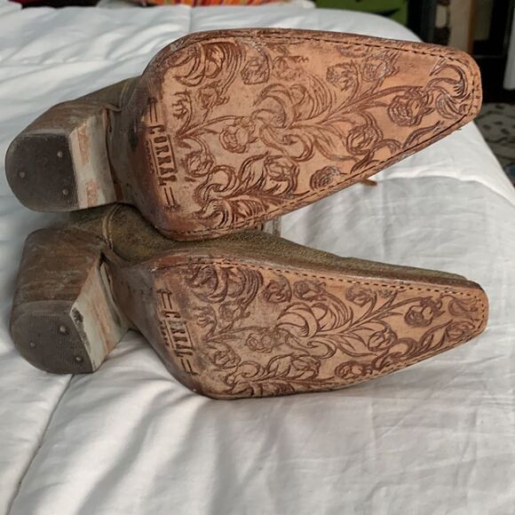Corral Boots Distressed - Picture 3 of 4